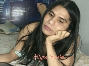 Allyka_browm