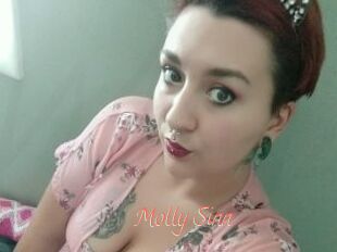 Molly_Sinn