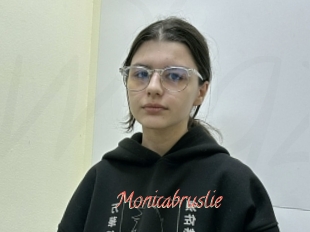 Monicabruslie