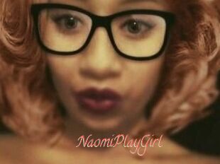 NaomiPlayGirl