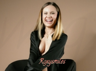 Roxysmiles