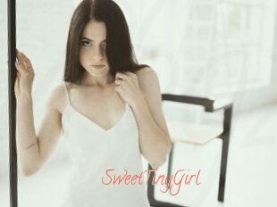 SweetTinyGirl