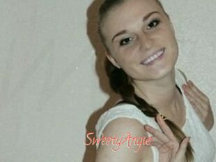 Sweety_Angie